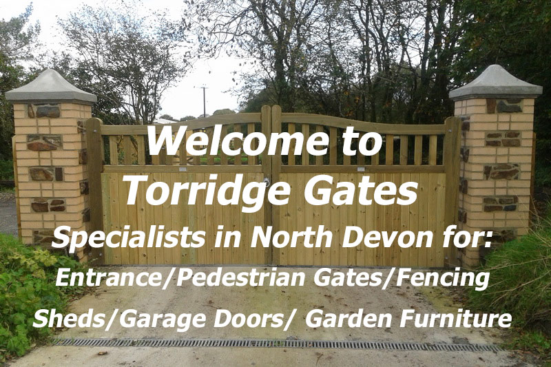 Mobile Torridge Gates sweeping top cottage driveway gate